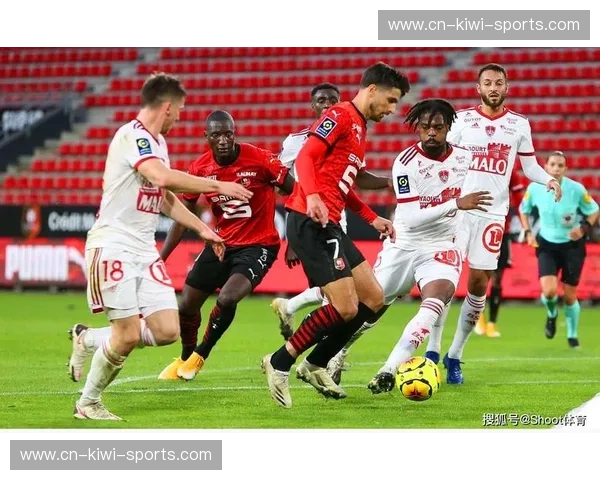 雷恩冬窗净投1950万欧领跑法甲投入榜 阵容估值逆势看涨 雷恩冬窗净投1950万欧领跑法甲投入榜 阵容估值逆势看涨